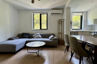 3br 2bth  apt nr wukang building /floor heating only 16k Listing on SmartShanghai housing